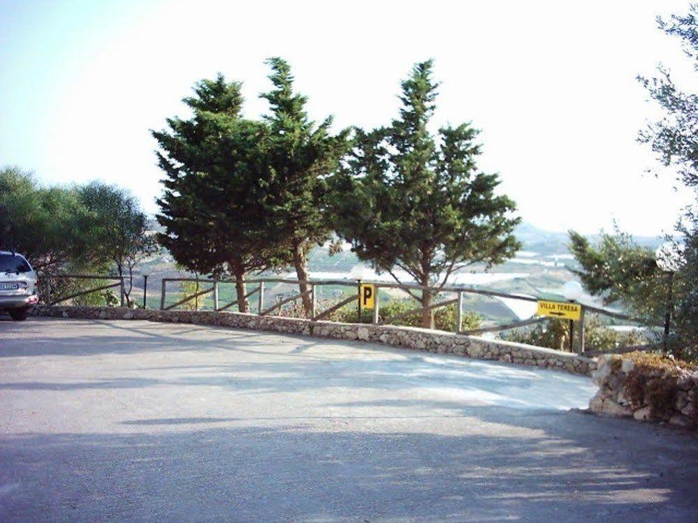 Ville Bellajo Villaggio La Loggia Exterior photo